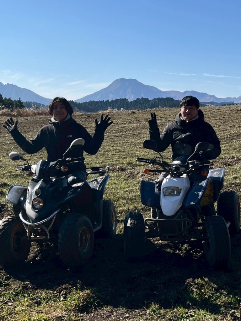 阿蘇市道を独り占め!