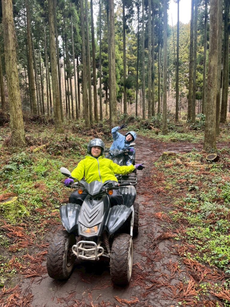 山いっぱいに爽やかな声